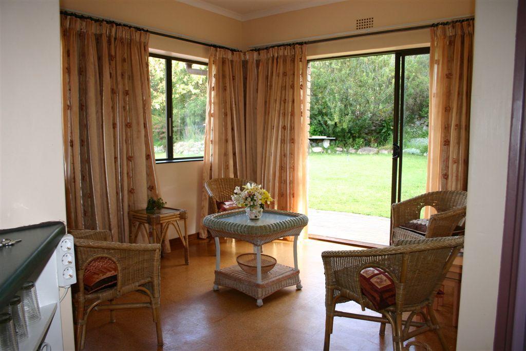 Вилла Kierie Kwaak Self Catering Стелленбос Экстерьер фото