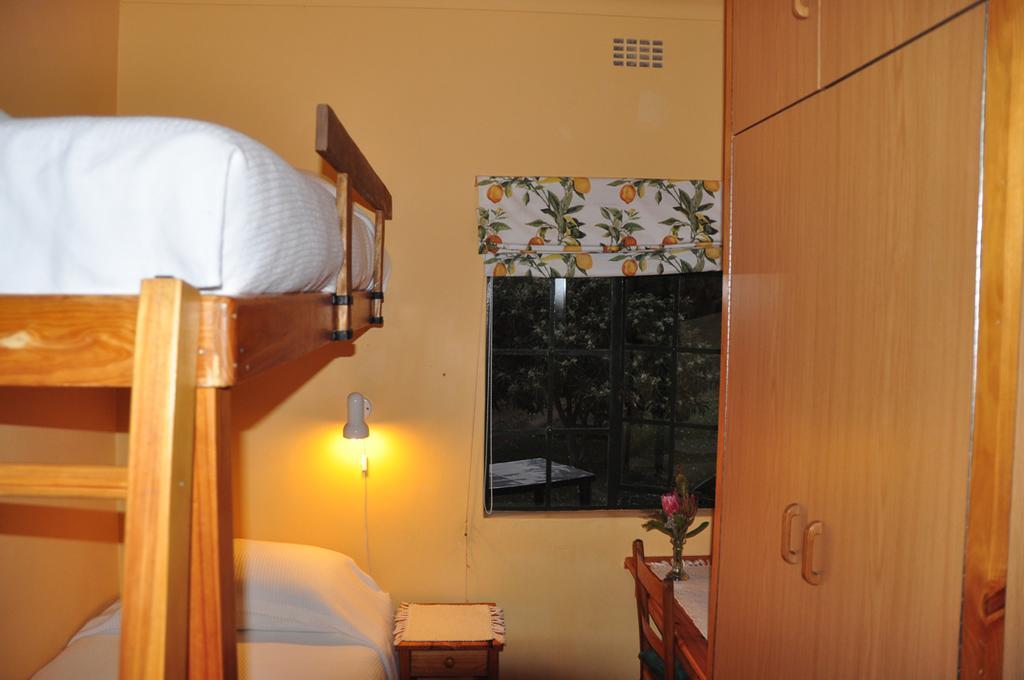 Вилла Kierie Kwaak Self Catering Стелленбос Экстерьер фото